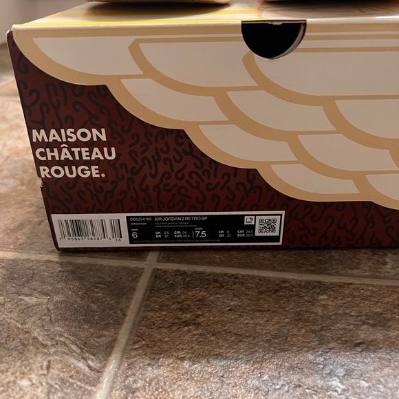 Maison Chateau Rouge X AIR JORDAN 2 RETRO SP - Picture 3 of 7